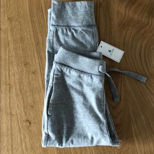 Gap joggers